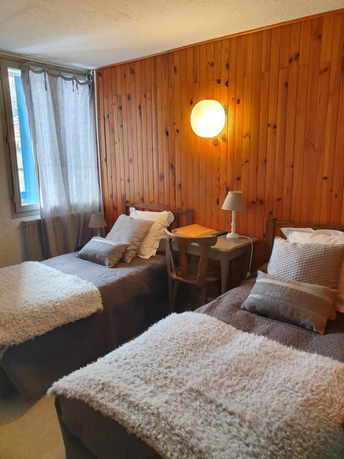 Hotel L'Envie Des Mets ลูส์ลาครัวซ์โอ ภายนอก รูปภาพ