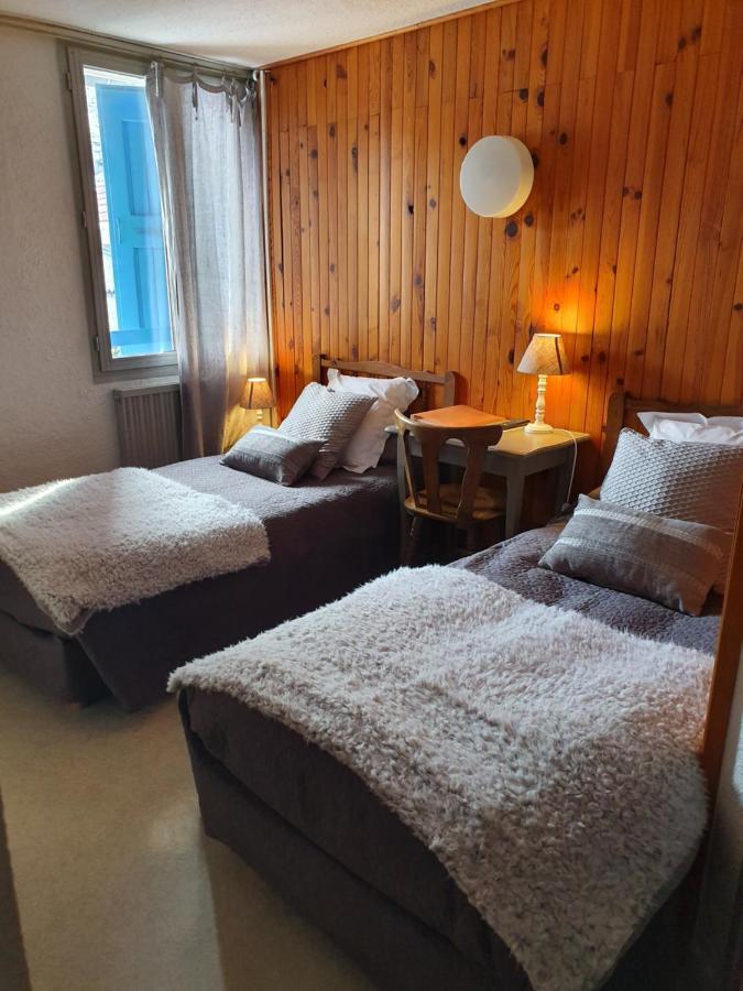 Hotel L'Envie Des Mets ลูส์ลาครัวซ์โอ ภายนอก รูปภาพ